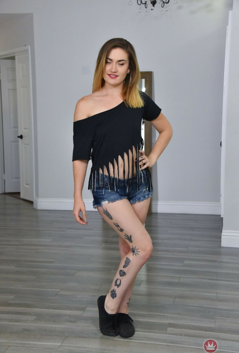 Ангелина, 27